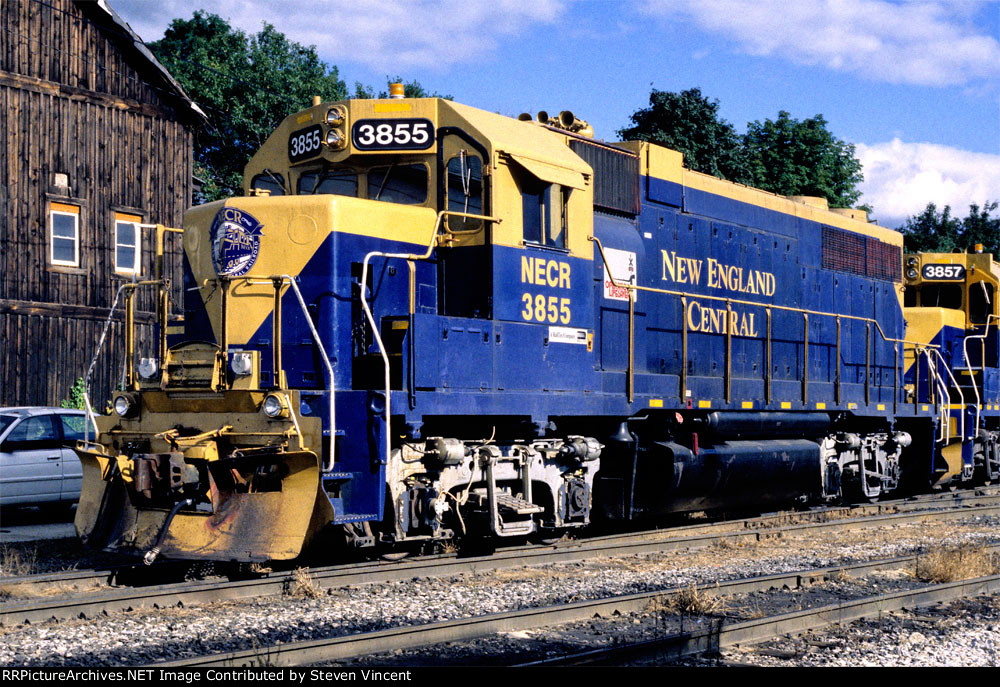 New England Central GP38 #3855